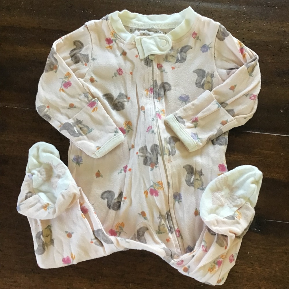 Burt’s bees pink squirrel jammies 0-3mo